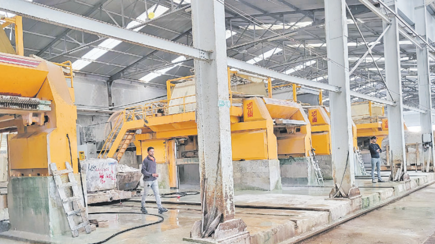 1500’ün üzerinde mermer blok 750 TIR’la Afyon’a taşınacak