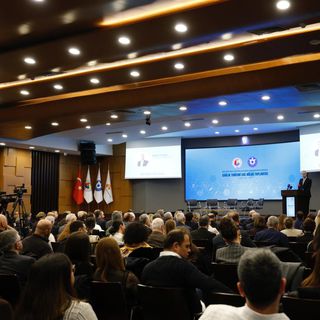 Sağlık turizminde Türkiye gerilerken İzmir payını beşe katladı