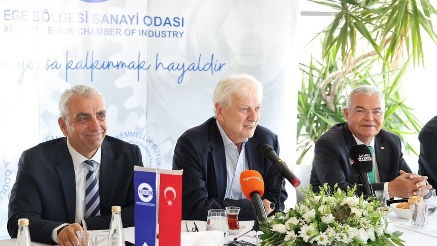 Yorgancılar: Program kağıt üstünde tamam ama ekonomi tek ayağı kırık masa gibi