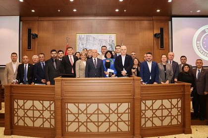 Bozbey: 13 milyar dolarlık ithalatın 10 milyarını Bursa’ya çekebiliriz