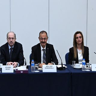 TOBB Çimento Meclisi Başkanlığı’na Adil Sani Konukoğlu seçildi