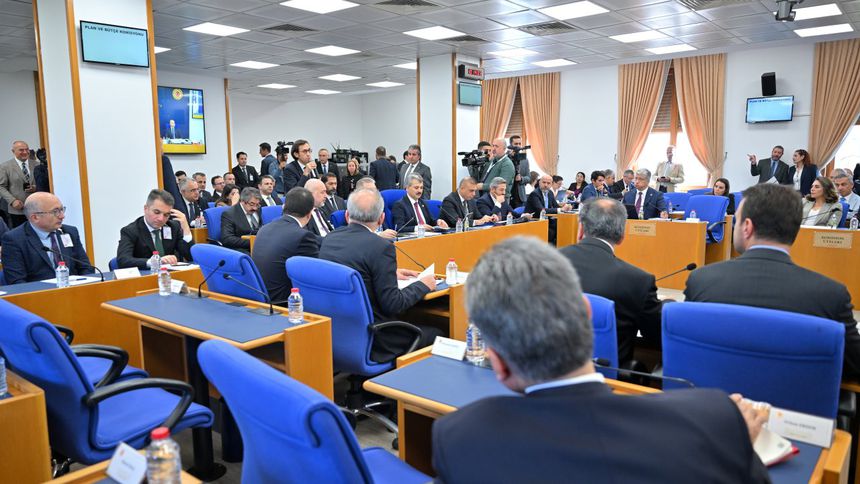 Vergi düzenlemesi komisyondan geçti