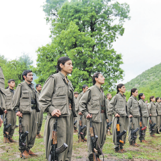 Silah bırakan PKK'lılara Türkiye'ye dönmeleri için 2 ay süre