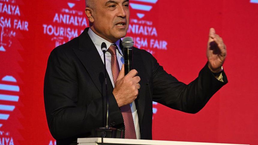 Fettah Tamince: Yatırımcılar uluslararası sermaye piyasalarıyla buluşmalı
