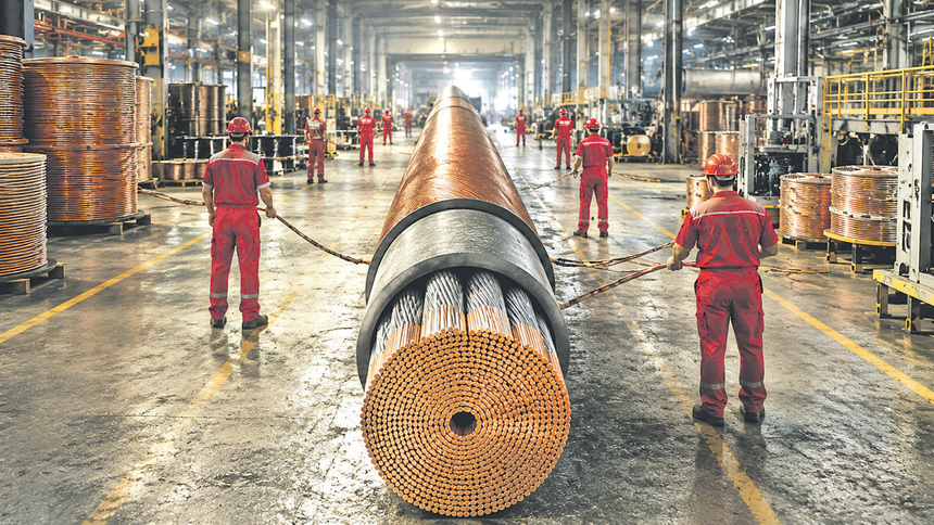 Sanayinin kırmızı altını bakır enerji dönüşümünü besliyor