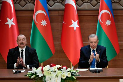 Iğdır-Nahçıvan doğalgaz boru hattı törenle açıldı