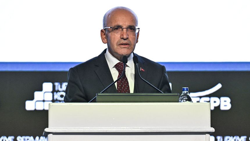 'Faiz dışı fazlaya geçerek iç borç çevirme oranlarını çok güçlü bir şekilde aşağı çekeceğiz'