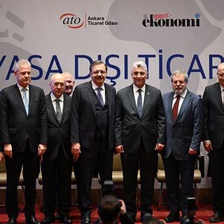 'Yasa dışı ticaret hem sağlığı riske atıyor hem ekonomiyi zafiyete uğratıyor'