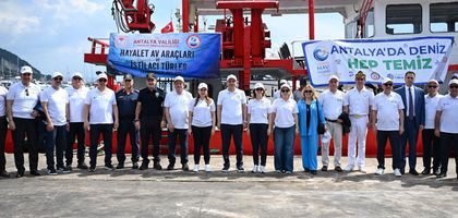 Akdeniz’de hayalet ağlar temizleniyor