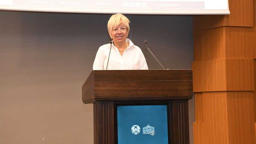 'Ege’nin stratejik tarım ürünlerinde üretim ve ihracat riski yaşıyoruz'