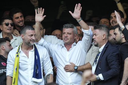 Fenerbahçe'nin yeni Başkanı Sadettin Saran