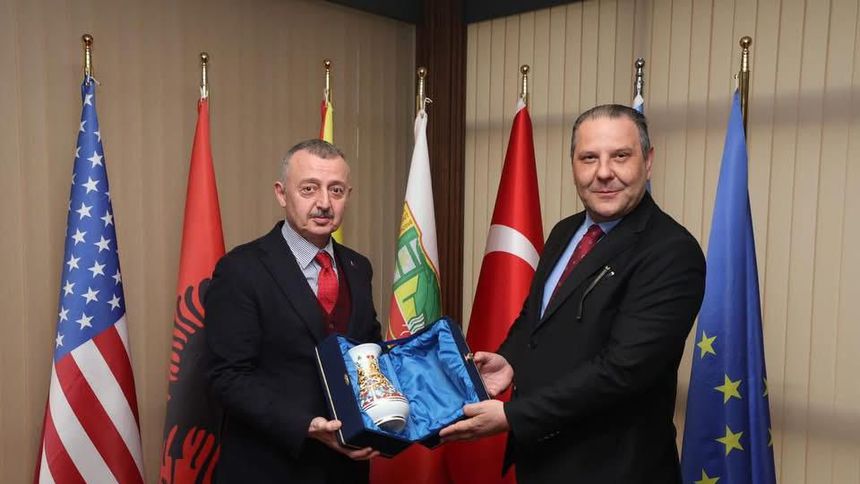 Kocaeli ile Kırçova kardeş şehir olmaya hazırlanıyor