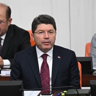 Bakan Tunç'tan 'adli emanet' açıklaması: Bankalardaki sistem adliyelerde de uygulanabilir