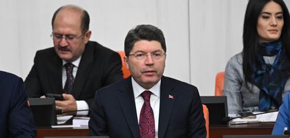 Bakan Tunç'tan 'adli emanet' açıklaması: Bankalardaki sistem adliyelerde de uygulanabilir