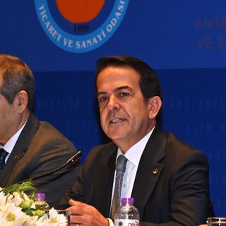 Antalya iş dünyasından güç birliği