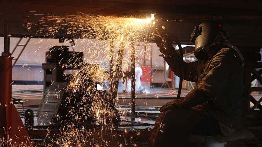 Sanayi üretimi arttı mı, azaldı mı?