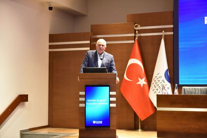İAOSB, üretim ve ihracat şampiyonlarını ödüllendirdi
