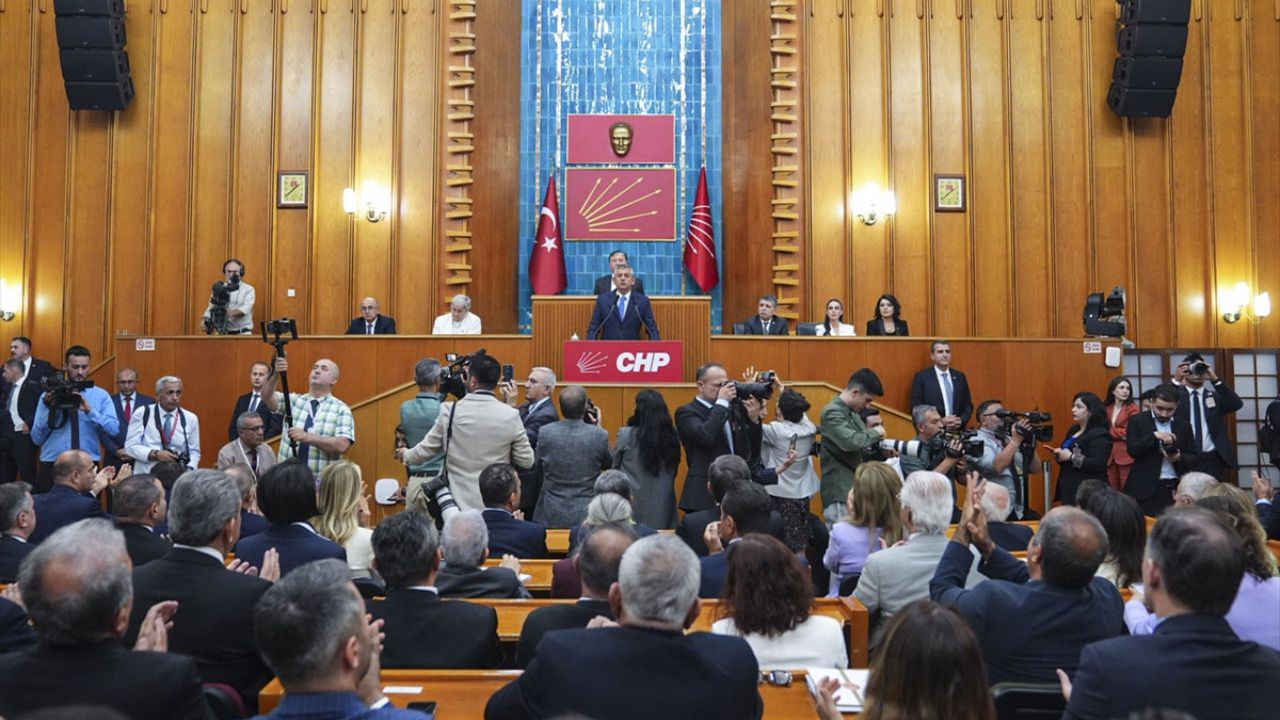 Özel’den Kılıçdaroğlu’na, ‘Partiyi daha fazla bu cenderede tutma' çağrısı