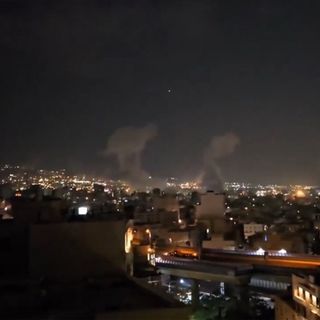 İsrail İran'a saldırı başlattı, üst düzey yetkililer öldürüldü