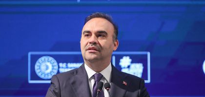 Bakan Kacır: OSB ve sanayi sitelerine 34 milyar lira kaynak ayrıldı