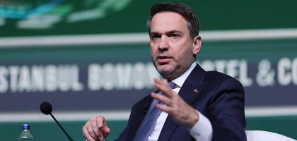 Bayraktar: 10 milyar metreküpün üzerinde doğal gaz ticaretini yapabilecek bir noktadayız