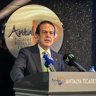 'Antalya kur ve enflasyon kıskacında'