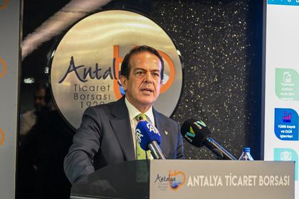 'Antalya kur ve enflasyon kıskacında'