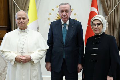 Erdoğan, Papa 14. Leo ile bir araya geldi
