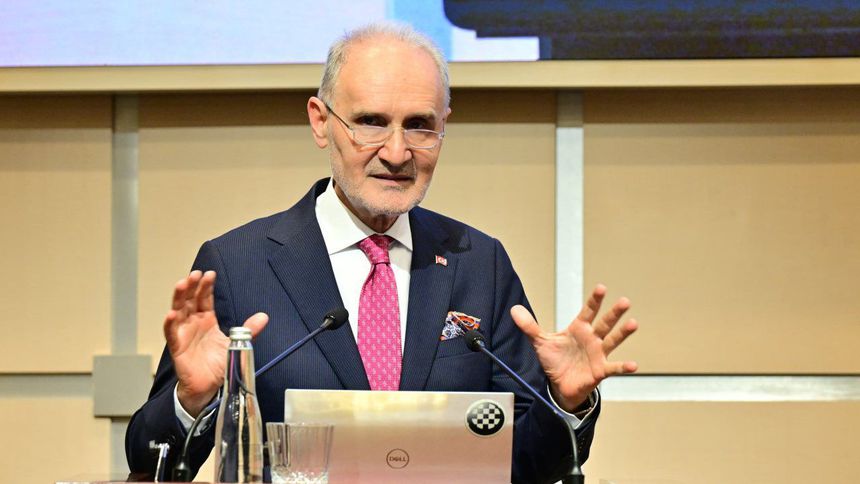 Avdagiç: Yüksek faiz ortamı sonlandırılmalı