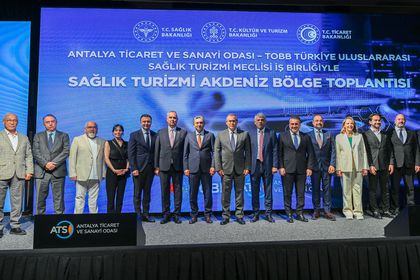 'Türkiye sağlık turizminde dünyada lider ülke oldu'