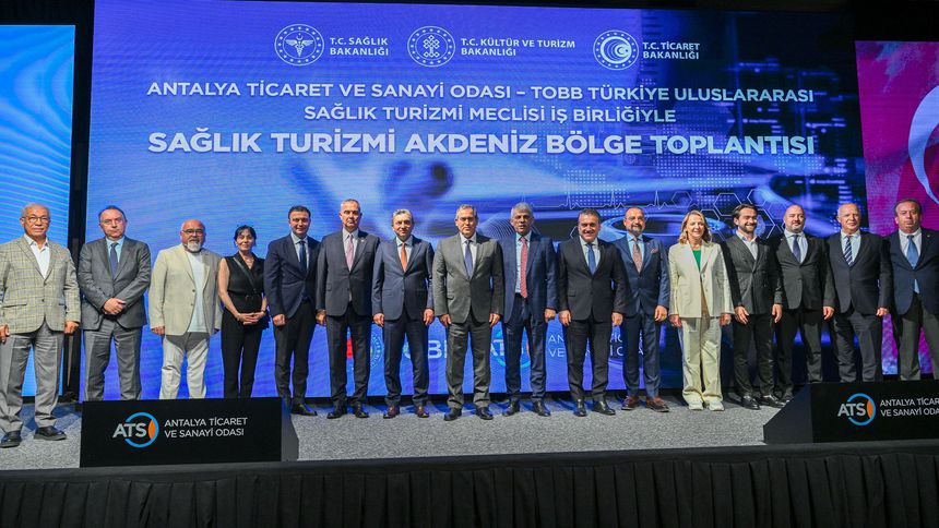 'Türkiye sağlık turizminde dünyada lider ülke oldu'
