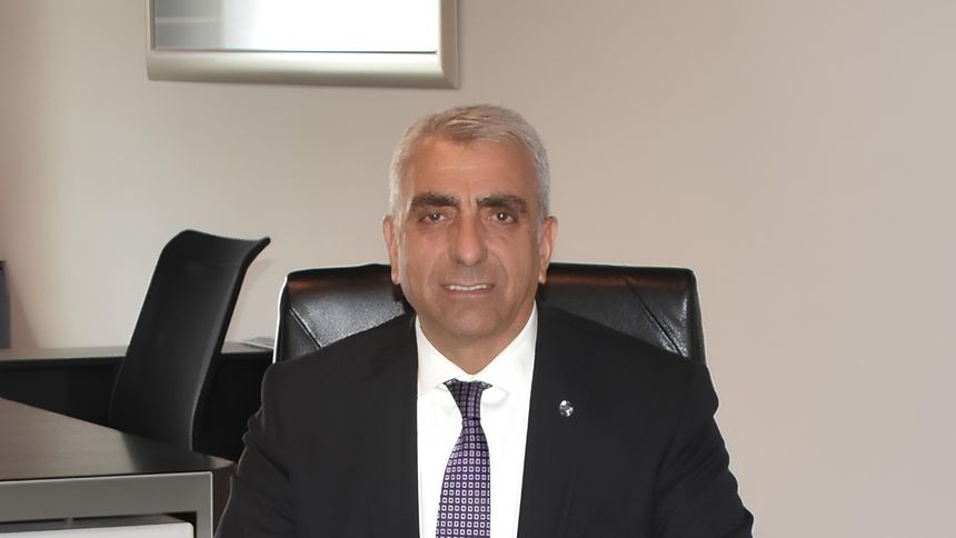 Hakan Ürün'den bakanlık önerisi: İkiye bölünmeli