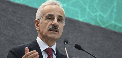 'Yıl sonuna kadar fiber ağ uzunluğunu 750 bin kilometreye çıkarmayı hedefliyoruz'