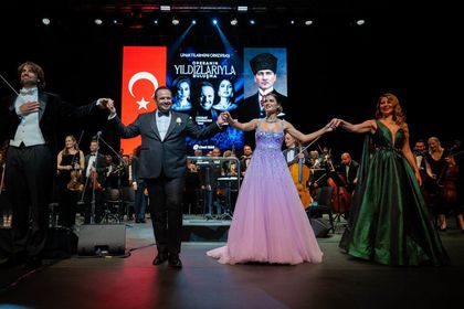 3 bin kişilik konserin geliri mühendis kızlar için harcanacak
