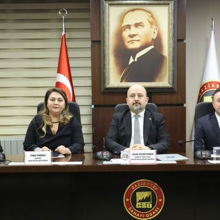 Mobilya sektörünün geleceği GSO’da konuşuldu