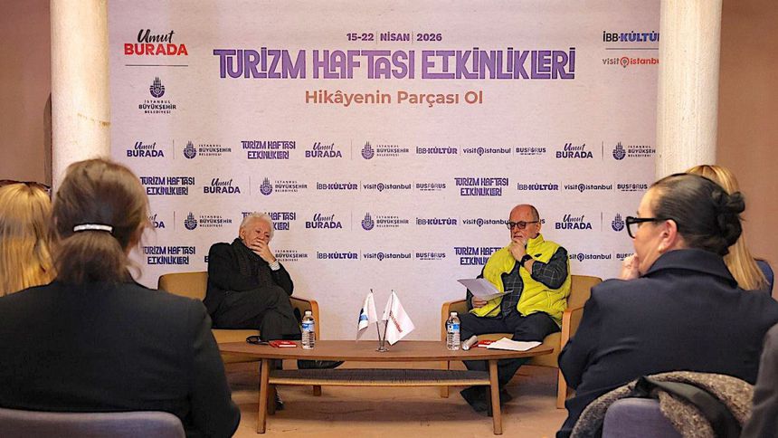 İstanbul’u tadarak okumak