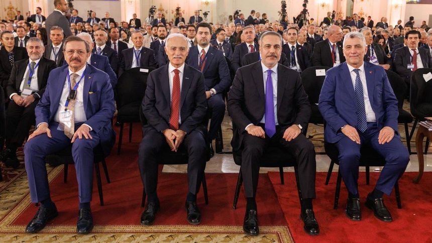 Bakan Bolat: Mısır'la ekonomik ve ticari iş birliği derinleştirilecek