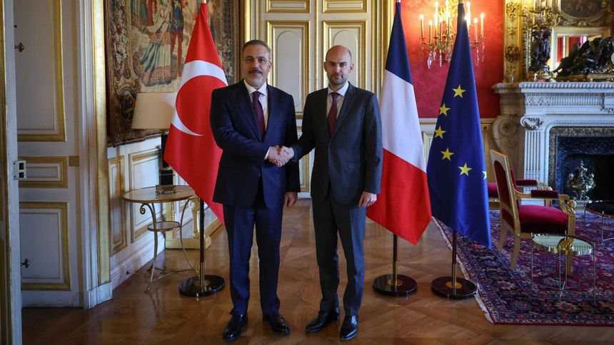 Bakan Fidan, Fransız bakandan Türkiye-AB ilişkilerindeki yapay engellerin kaldırılmasını istedi