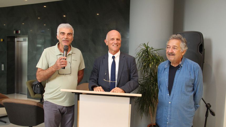 "Yaz Karma Resim Sergisi" Makine İhtisas OSB'de açıldı