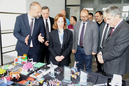 Geleceğin mühendisleri projelerini bilim fuarında sergiledi