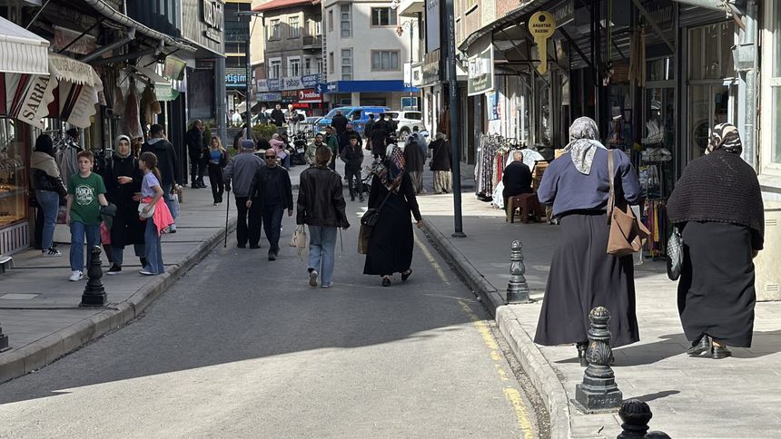 Boykot 'milli üretime zarar' diyen esnaftan fiş alamadık!
