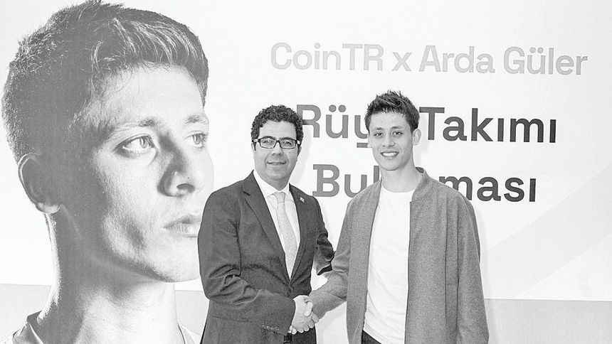 Ben daha çok sahaya odaklanıyorum, paramı ailem ve ekibim yönetiyor Ben daha çok sahaya odaklanıyorum, paramı ailem ve ekibim yönetiyor