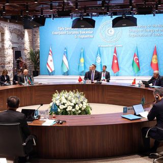 Bakan Bayraktar: Hazar Geçişli Boru Hattı'nda somut adımlar atma aşamasına geldik