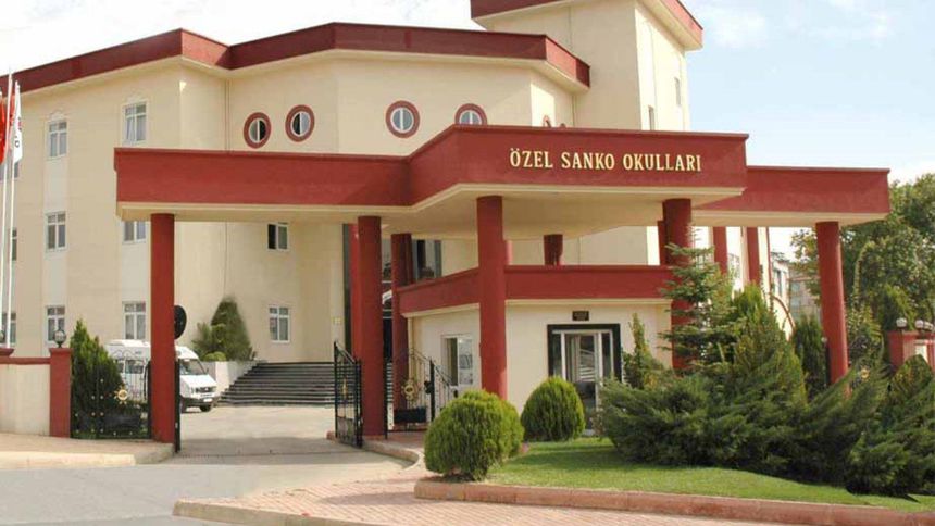 'Öğrencilerimizin önemli üniversitelere yerleşmeleri gurur verici'