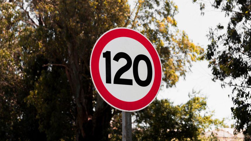 KGM sorumluluğundaki 58 bin 246 işaret levhası kaldırıldı