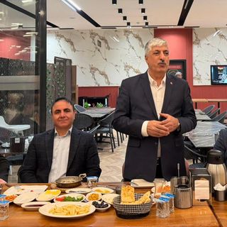 Başkan Ömeroğlu Dilovası’ndaki yatırımları basınla paylaştı