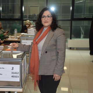 Mimarlar Odası Bursa Şubesi’nde Şirin Rodoplu Şimşek yeniden başkan