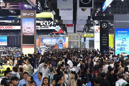 İki farklı laboratuvar