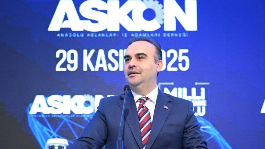 Bakan Kacır: Yaptıklarımız, yapacaklarımızın ancak fragmanı niteliğinde