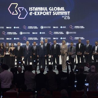 Bakan Bolat: Yıl sonu e-ihracat hedefi 6 milyar dolar
